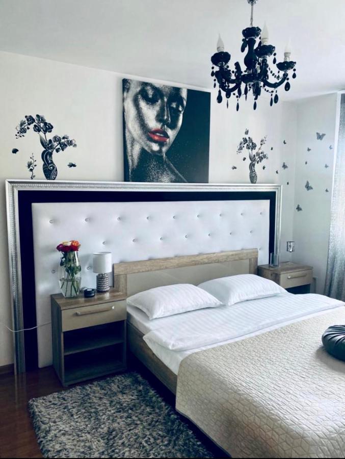 Apartament Lux Crialy - 75 M2 - Free Parking Timișoara Zewnętrze zdjęcie
